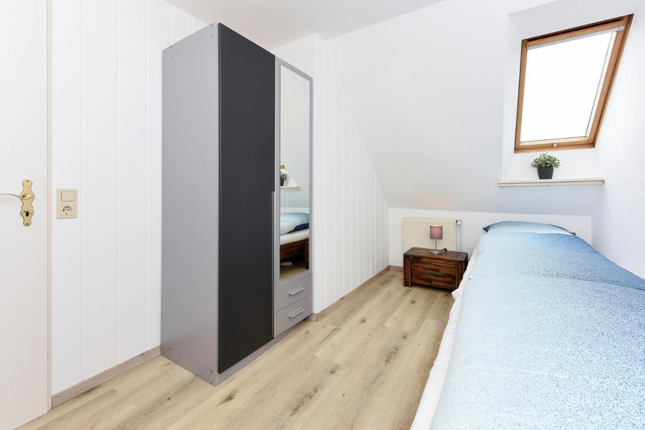 Ferienwohnung 2 und 3 im Haus Meeresbrise Carolinensiel Exterior foto