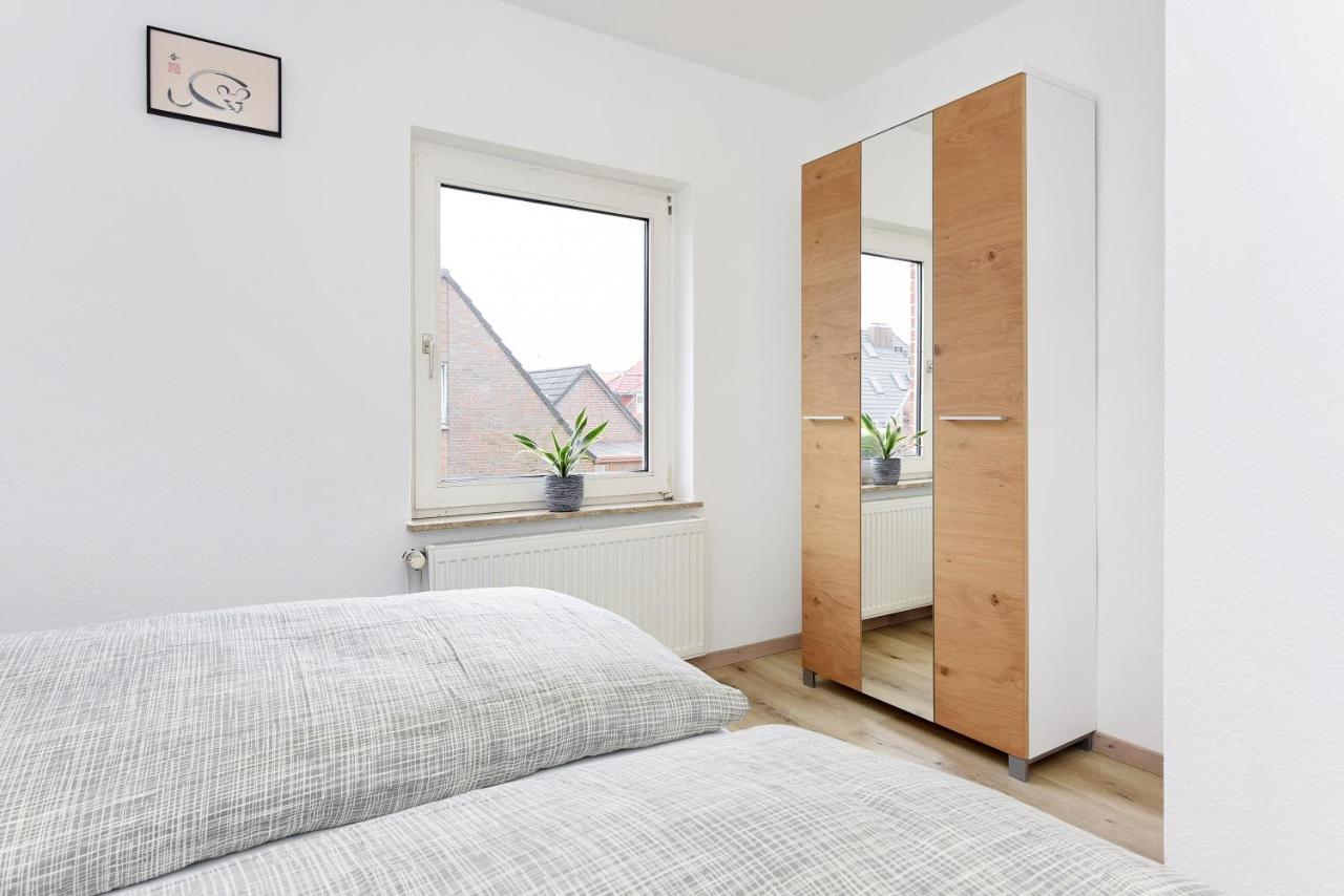 Ferienwohnung 2 und 3 im Haus Meeresbrise Carolinensiel Exterior foto