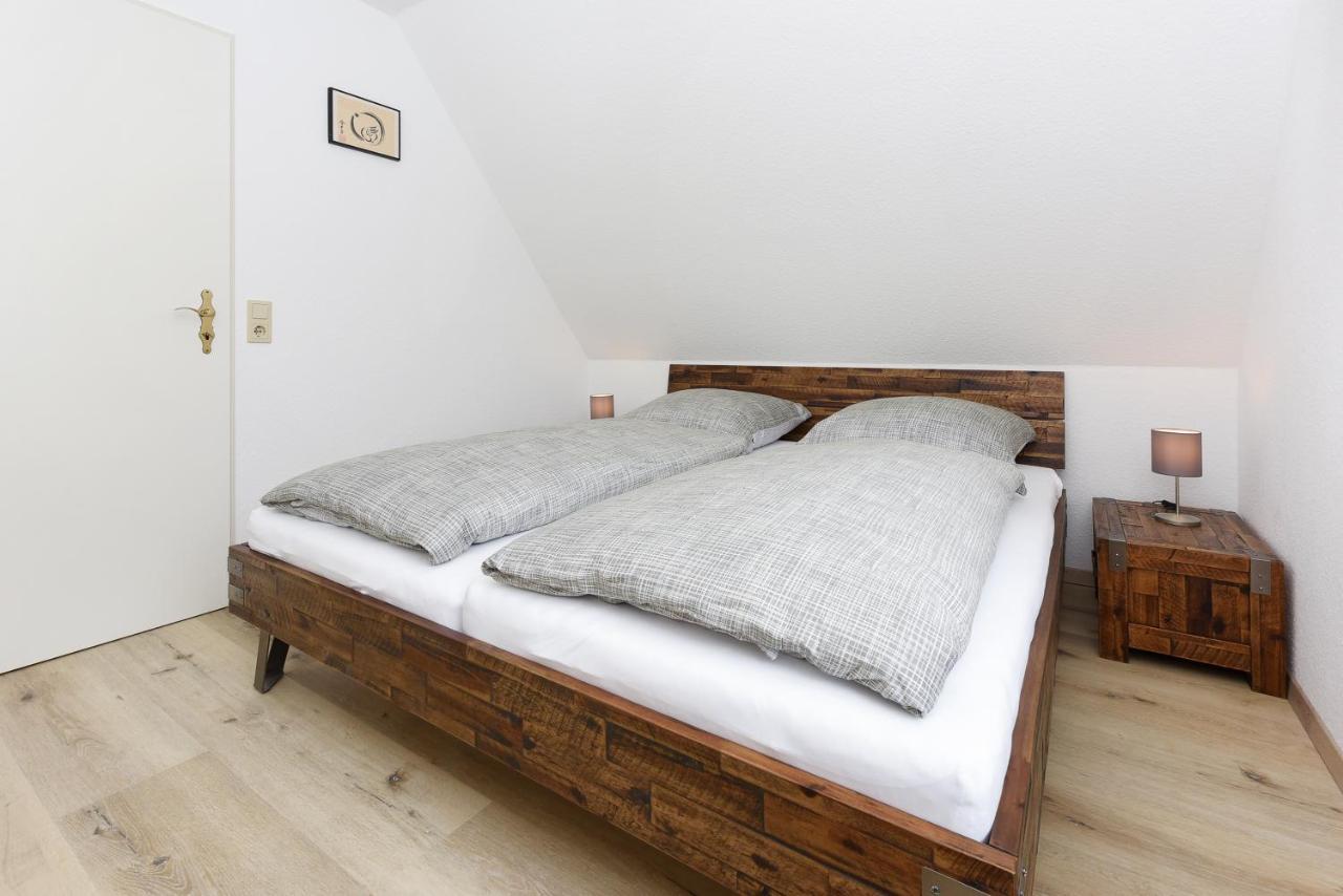 Ferienwohnung 2 und 3 im Haus Meeresbrise Carolinensiel Exterior foto