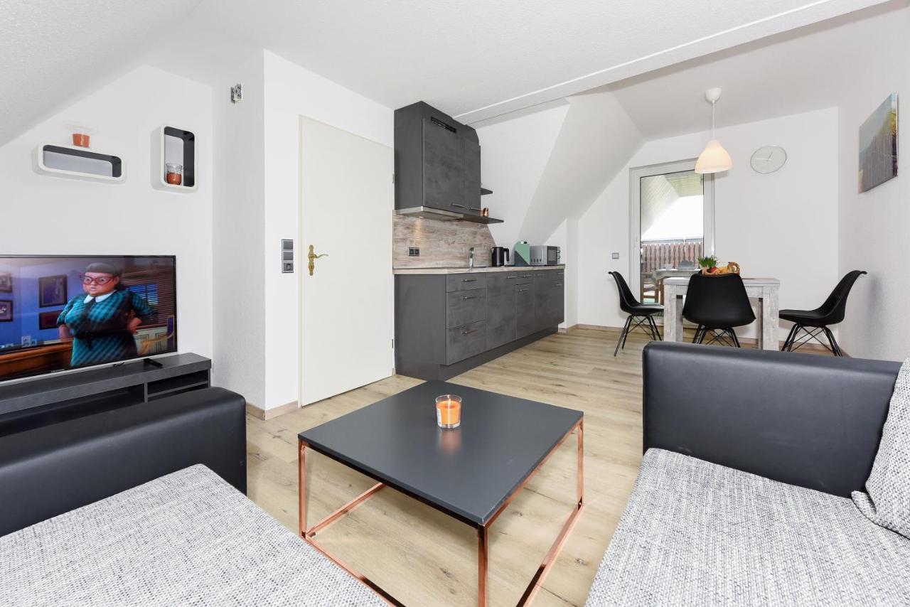 Ferienwohnung 2 und 3 im Haus Meeresbrise Carolinensiel Exterior foto