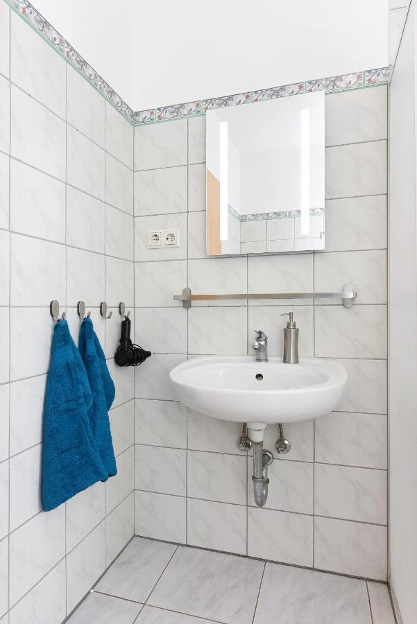 Ferienwohnung 2 und 3 im Haus Meeresbrise Carolinensiel Exterior foto