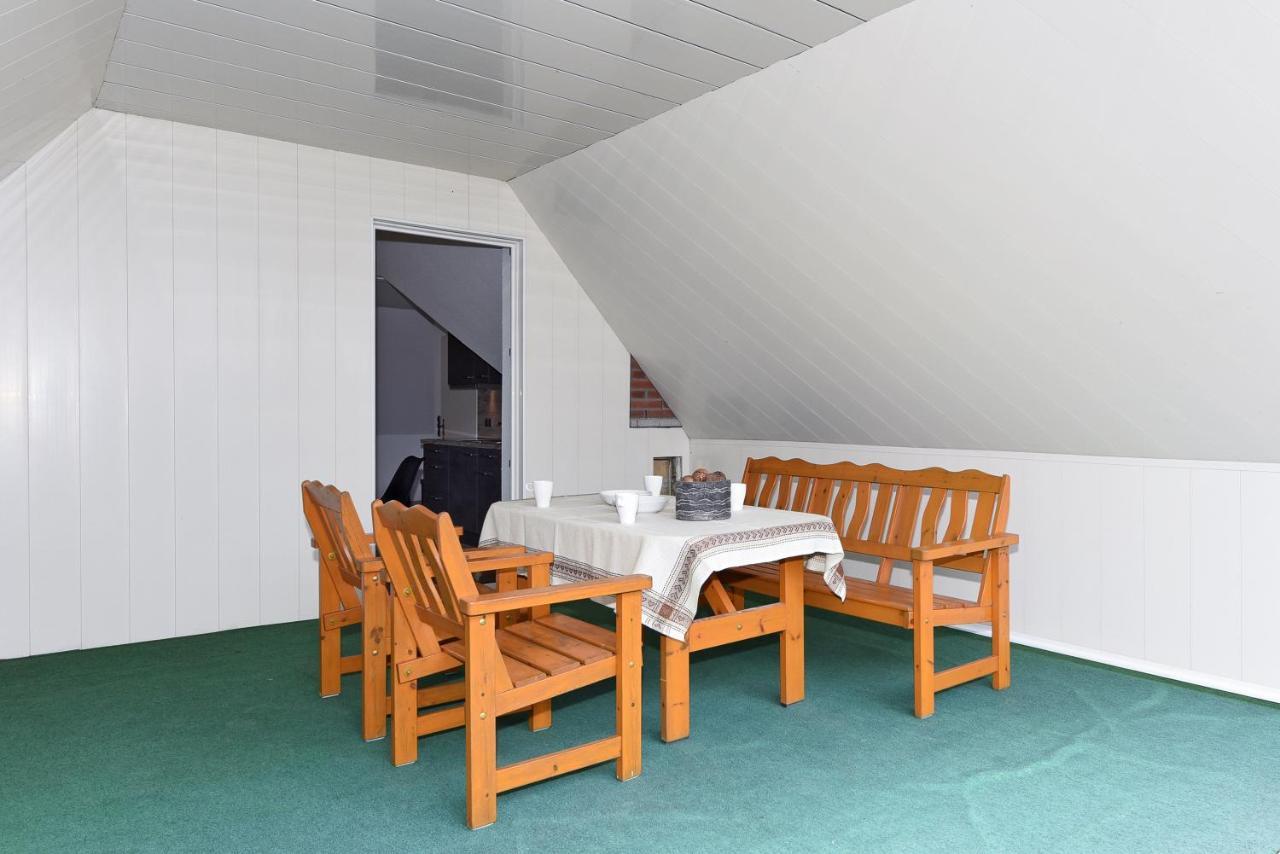 Ferienwohnung 2 und 3 im Haus Meeresbrise Carolinensiel Exterior foto